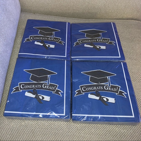 NWT blue school graduation party napkins 🎓 - Picture 2 of 11